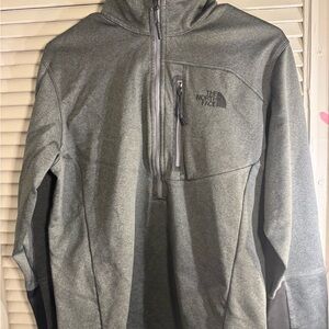 The North Face Gray Quarter Zip Pullover Jacket Men’s M